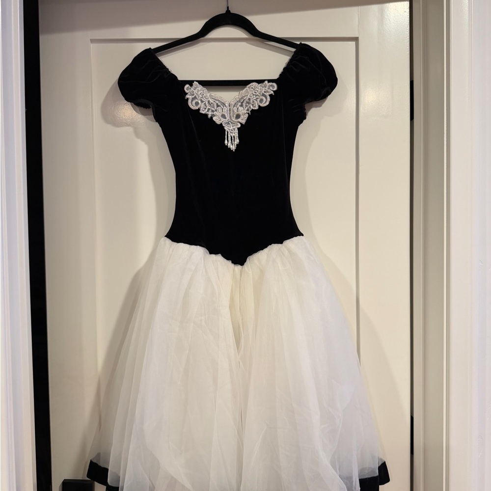 Chic Black and White Kids Formal Dress
